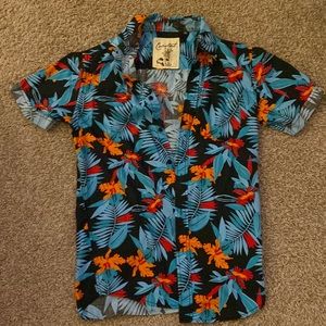 Hawaiian tee shirt